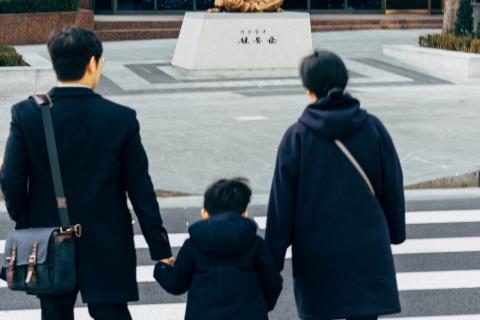 文化知情的干预策略可能有效地减少韩国的自闭症污名
